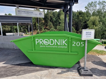 Center za ravnanje z odpadki Dob